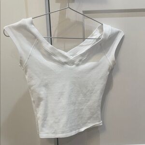 Chic White V-Neck Crop Top